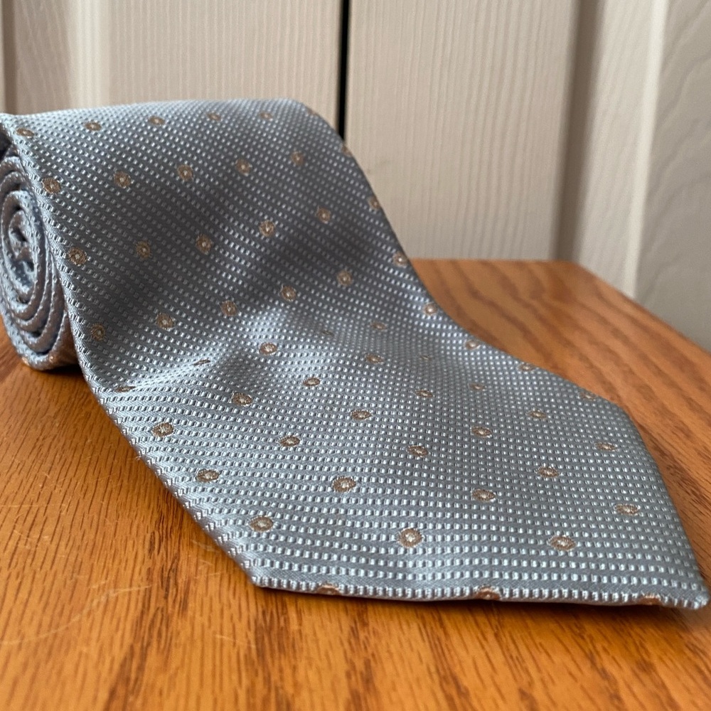 BORELLI NAPOLI Light Blue Gray Geometric Silk Jacquard 7-Fold Luxury 3.75” Tie